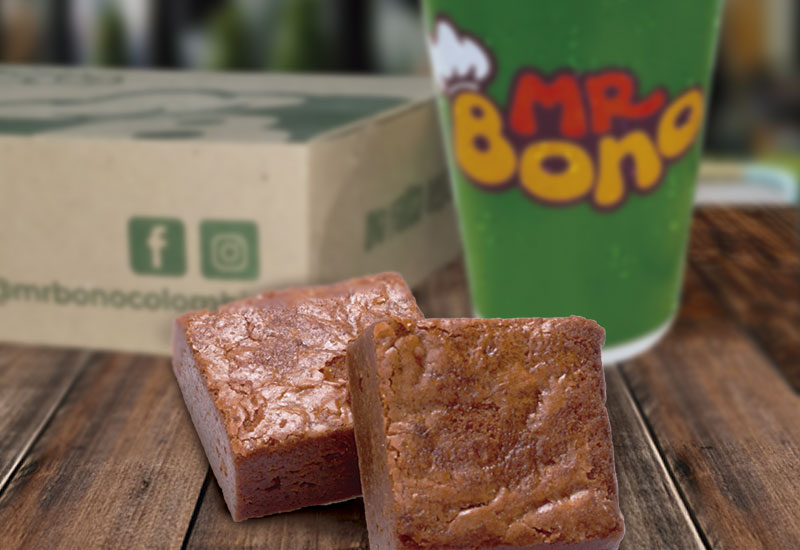 brownie mini con bebida